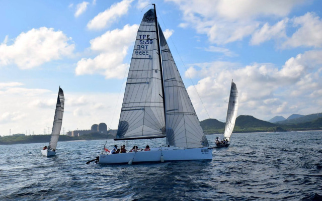 Fun Wind Sailing