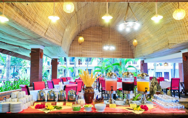 Four Oceans Resort Muine
