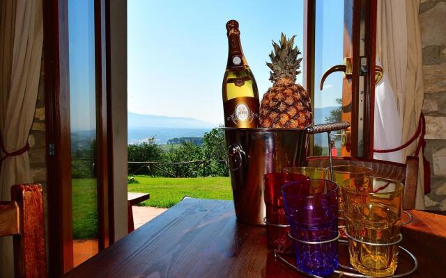 Apartment With Pool, Rignano