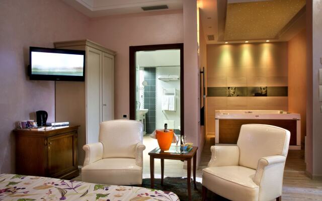 Andris Hotel