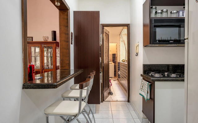 Ape tamanho família com garagem