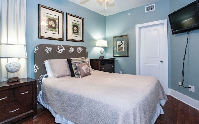 Crd1102 4 Bedroom Condo