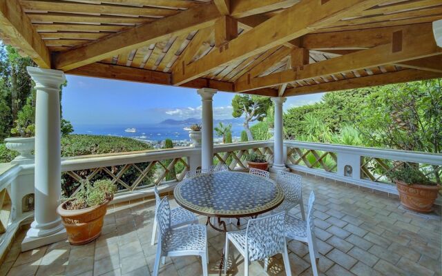 Cannes hills exclusive area fits 20