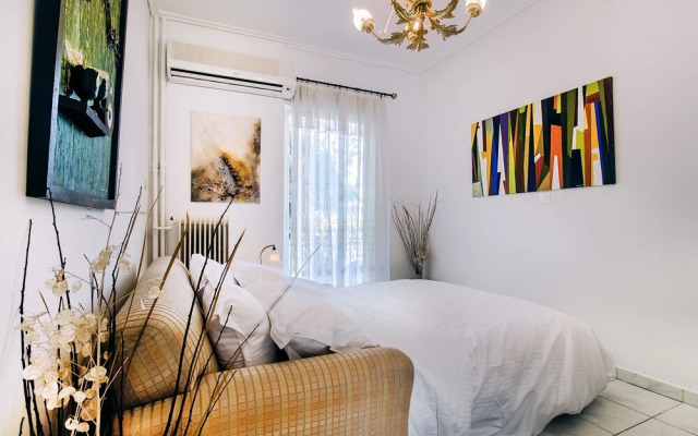 Stylish Apt Next To Thiseio & Keramikos