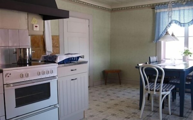 Västerkvarns Vandrarhem - Hostel
