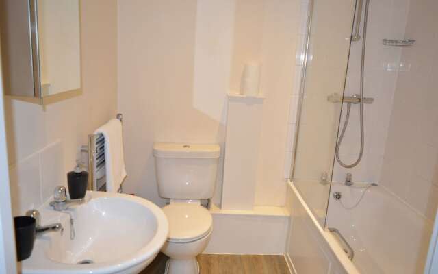 Newbury Serviced Apartments