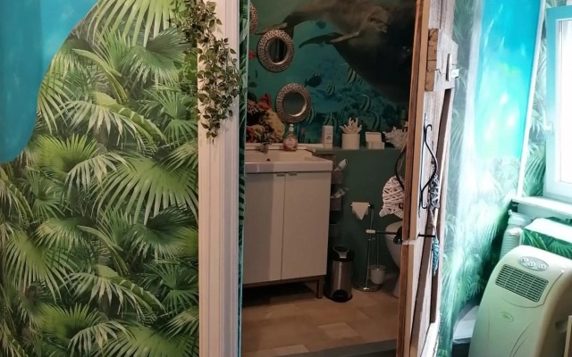 Delfina nähe Europa park Rust