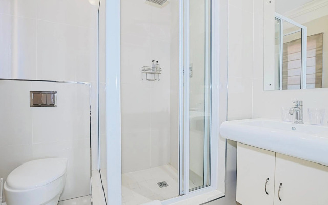 Albatross Guest House