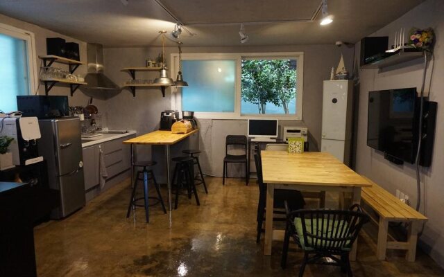 Eden Guest House Itaewon Seoul