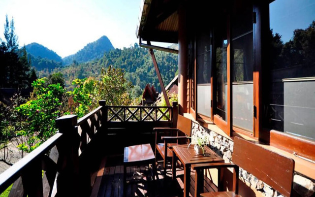 Angkhang Nature Resort