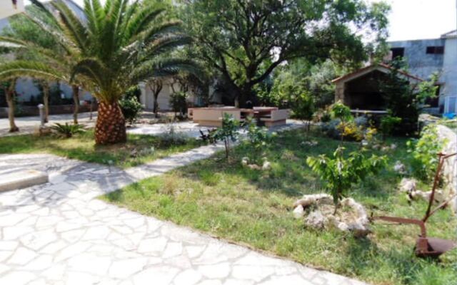 Apartments Zeno
