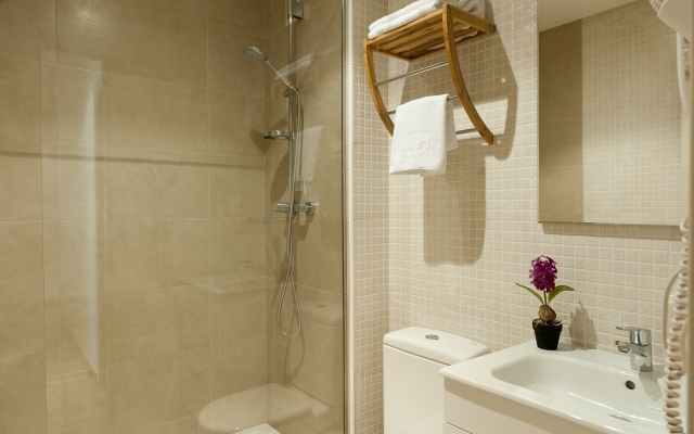 MH Apartments Ramblas