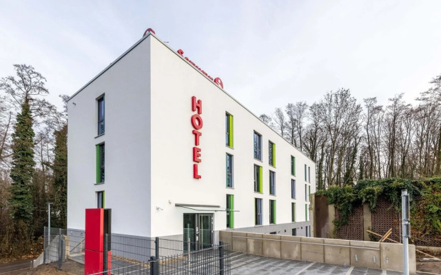 Serways Hotel Hösel