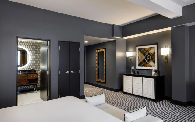 Hotel Metro, Autograph Collection