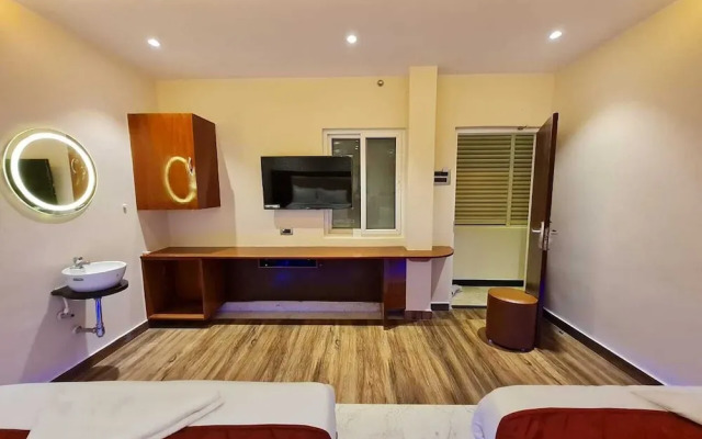 Hotel Sannidhi