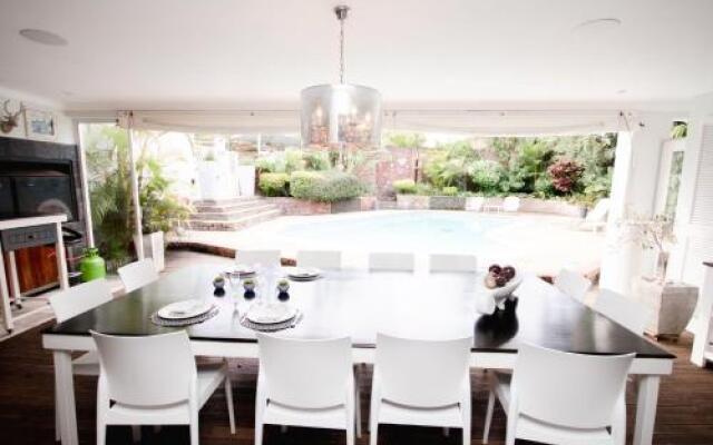 Leopard Tree Bed & Breakfast