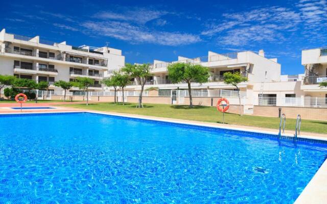 UHC Las Dunas Apartments