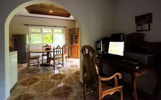 Omusee Guesthouse