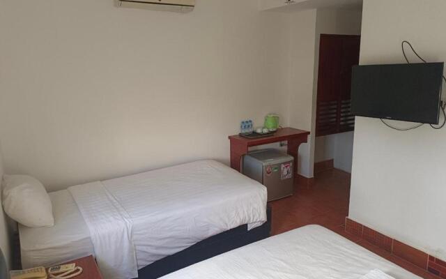 Vang Vieng Trendy Hotel