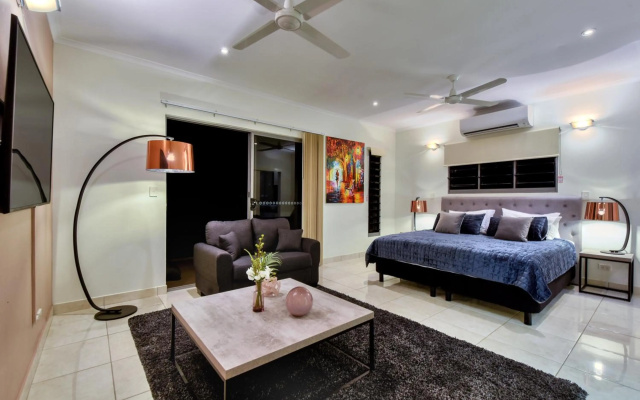 Luxury Darwin City Lights Jacuzzi Central Location Large House New Furnishings – Guest Rooms – Darwin
