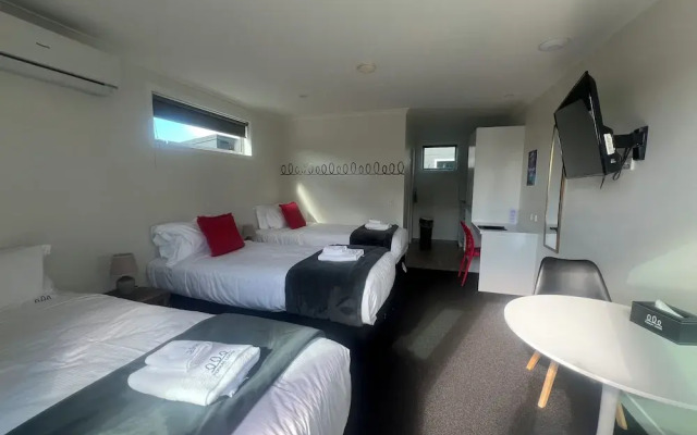 Podium Lodge
