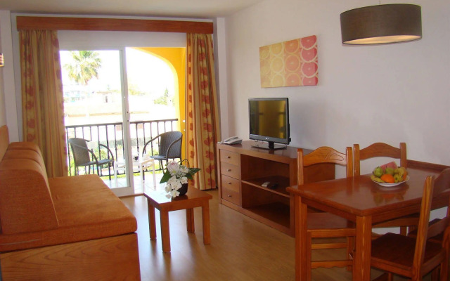 Club Simo Aparthotel