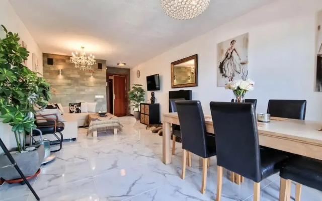 Cozy Seaside Apartment in Manilva