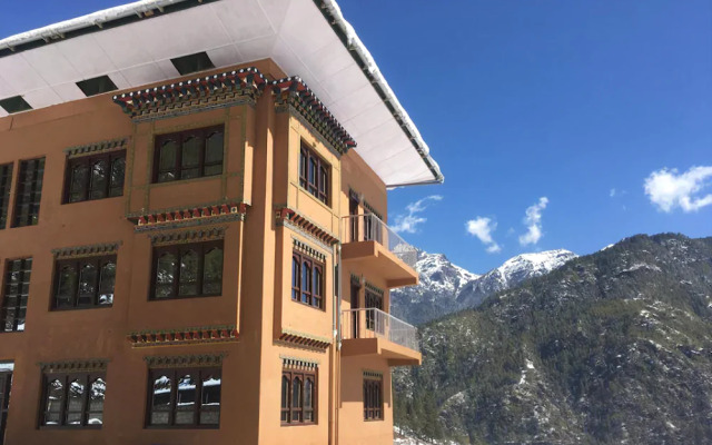 Silver Pine Hotel Paro