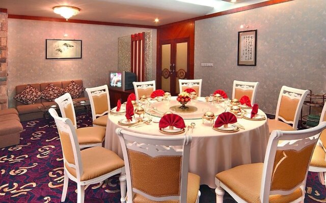 Legend Holiday Hotel