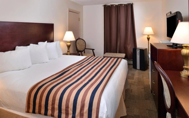 The Downtown, a Coast Hotel