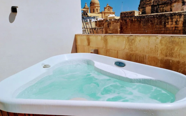 Pjazza Suites Boutique Hotel