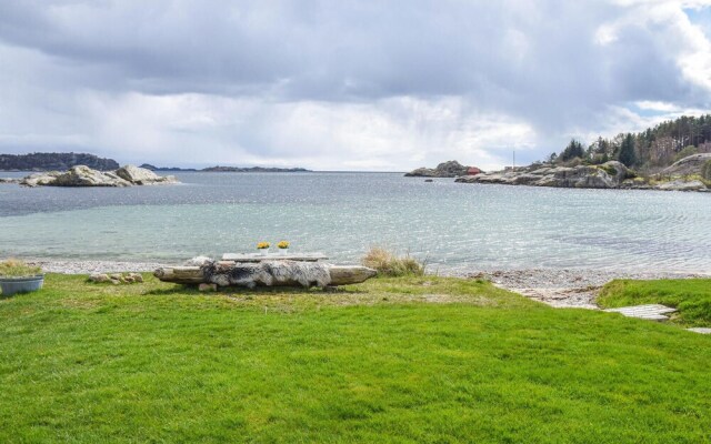 Stunning Home in Lindesnes With 3 Bedrooms and Wifi