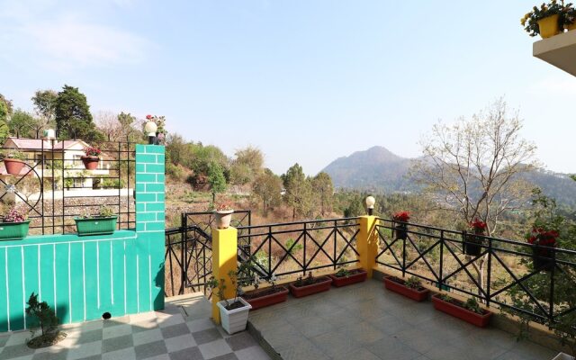 OYO 14131 Home Cozy Studio Mehragaon