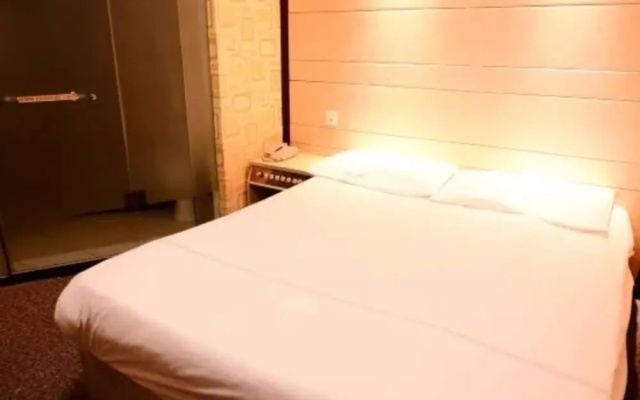 Kangaroo Internet Hotel (Harbin Central Street)