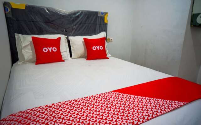 OYO 93069 Penginapan Sumber Rizki