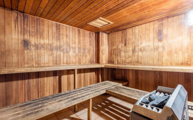 3bdr Sauna Pool Gym Parking