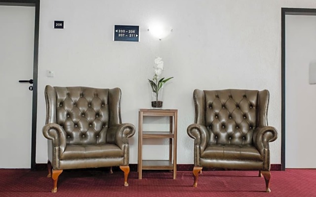 Bach Hotel