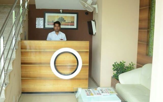 Abhinav Hotel