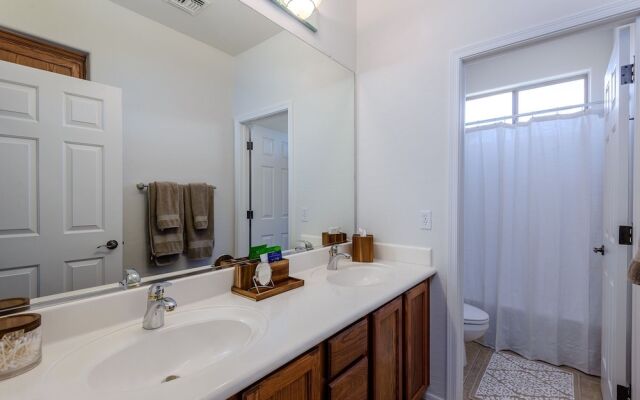 Casa Gamble 5 Bedroom Home by RedAwning