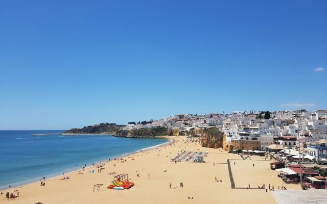 Отель Muthu Balaia Sol