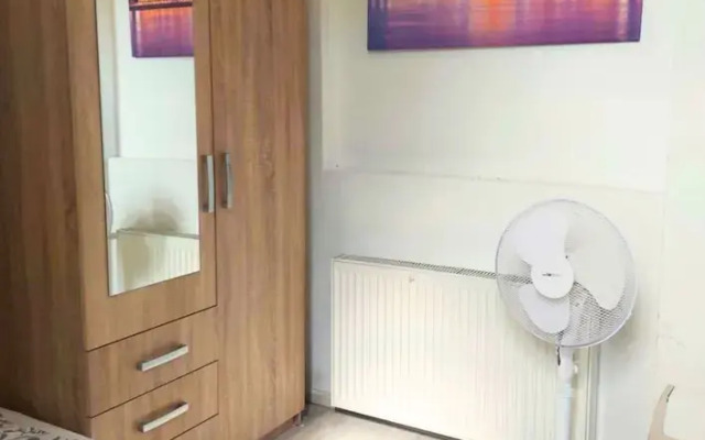 GoodMo Budapest Smart Rooms