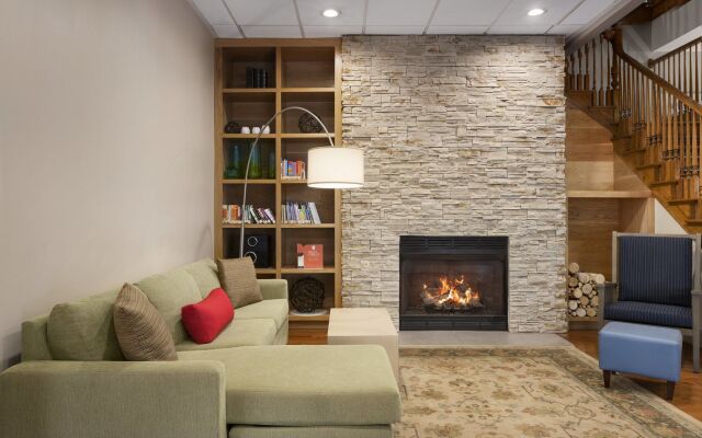 Spark by Hilton Summerville