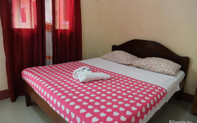 Tia Mer's Guest House