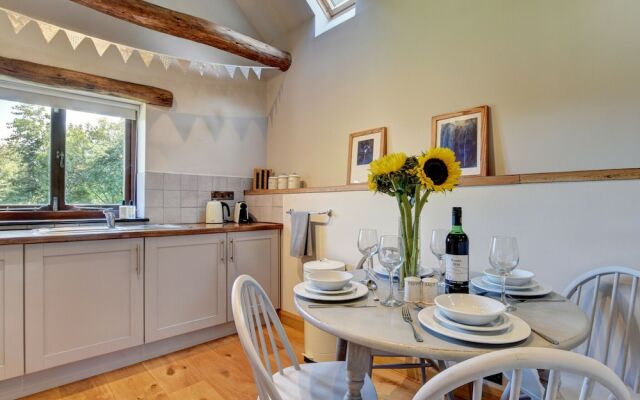 Rustic Holiday Home in Lynton with Garden near Malmsmead