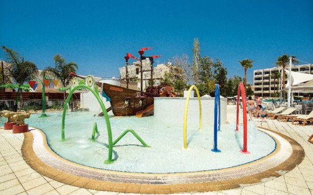 Atlantica Oasis Hotel And Apartments