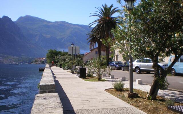 Apartment Pinebreeze - Prčanj - Kotor