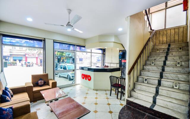 Collection O 23086 Hotel Mayur