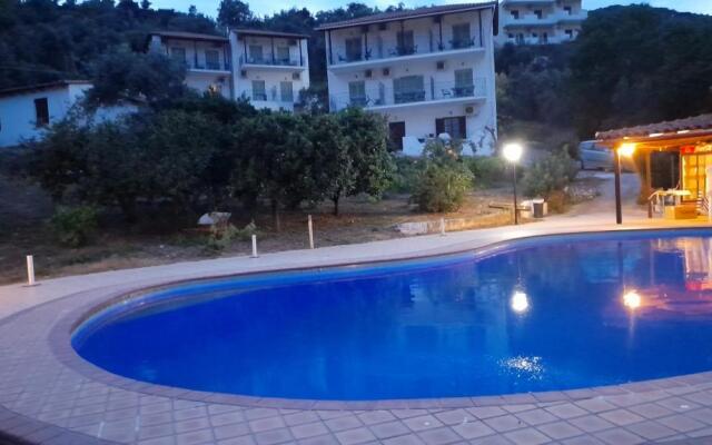 Skiathos Country Studios,Travel10gr