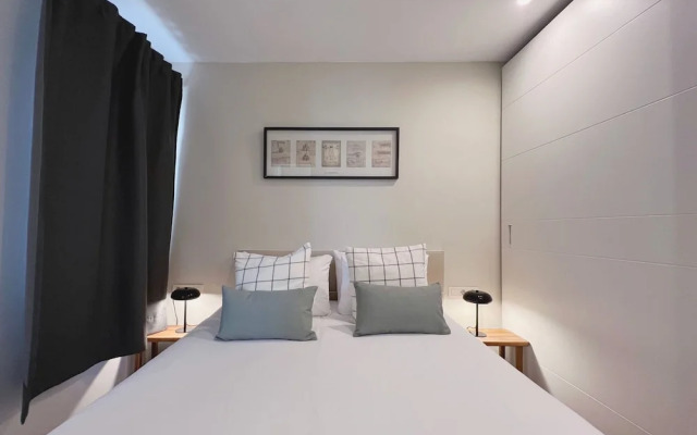 Stay U-nique Apartments Sants II