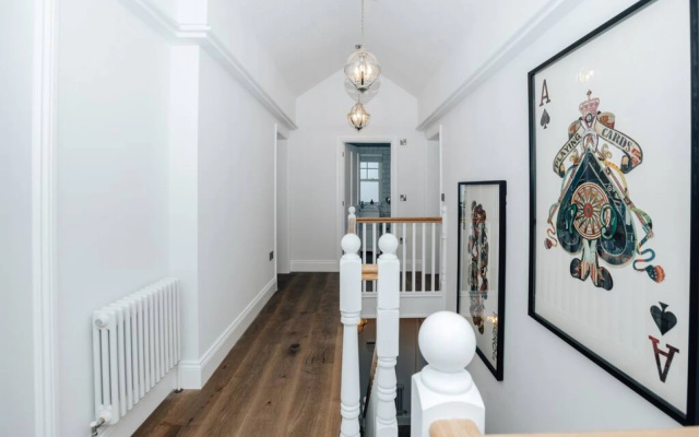 Woodvale Retreat - Sleeps 10